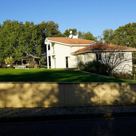 Villa Alba. Piscine Grand Jardin Hauts De Bordeaux Carignan-de-Bordeaux Esterno foto